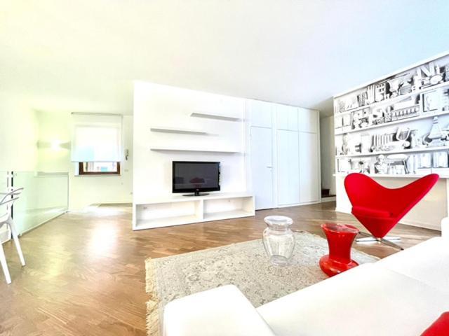 Domus Verona - Ampia Moderna Casa Su 2 Piani Nel Cuore Di فيرونا المظهر الخارجي الصورة
