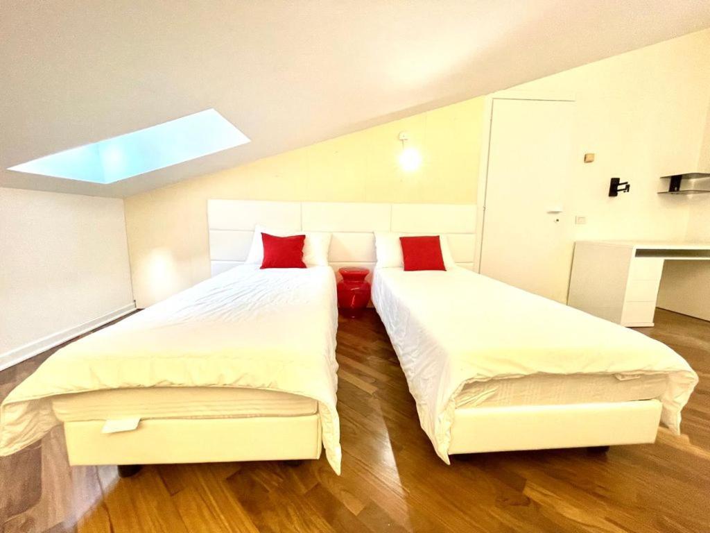 Domus Verona - Ampia Moderna Casa Su 2 Piani Nel Cuore Di فيرونا المظهر الخارجي الصورة